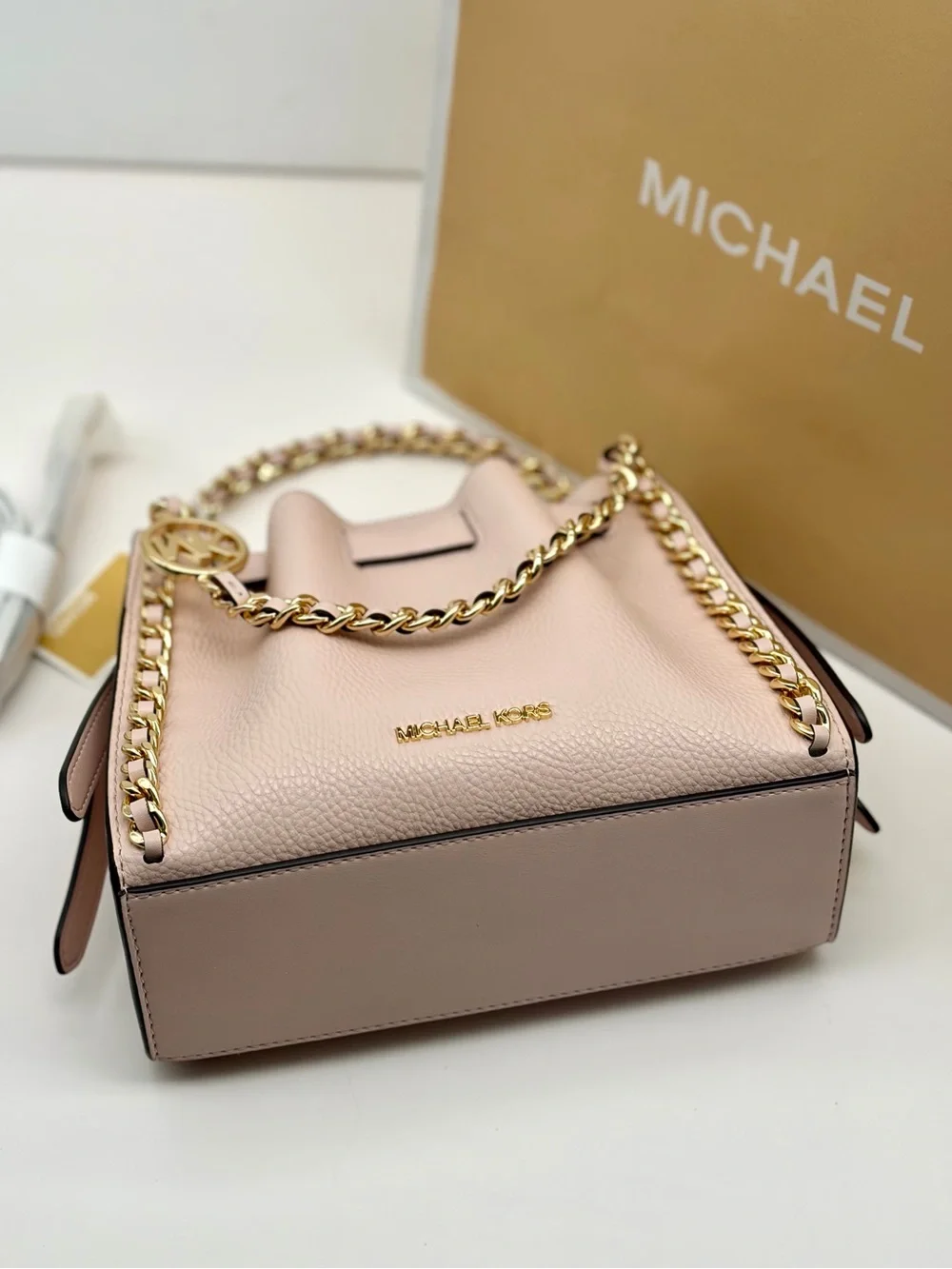 Michael Kors chic michael